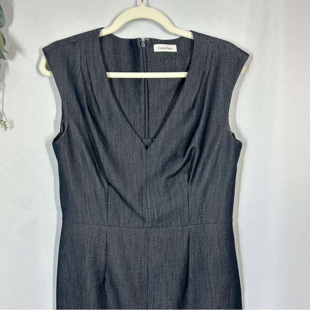 Calvin Klein | Gray V Neck Sleeveless Knee Length Dress Women's Size 10 - Picture 3 of 12